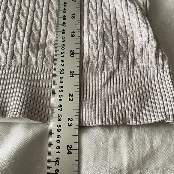 Tommy Hilfiger Women's Light Gray Cable Knit Long Sleeve Sweater Size Large - Picture 10 of 11